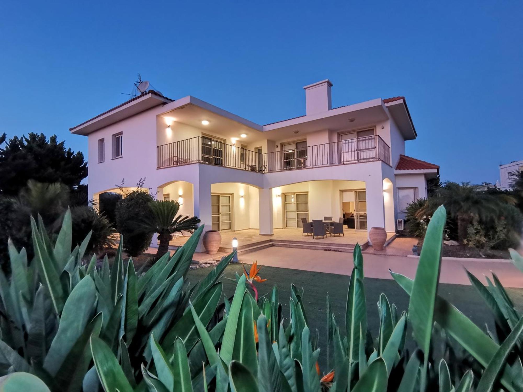 Orchard Blossom Private Villa With Pool Phrenaros Exterior photo