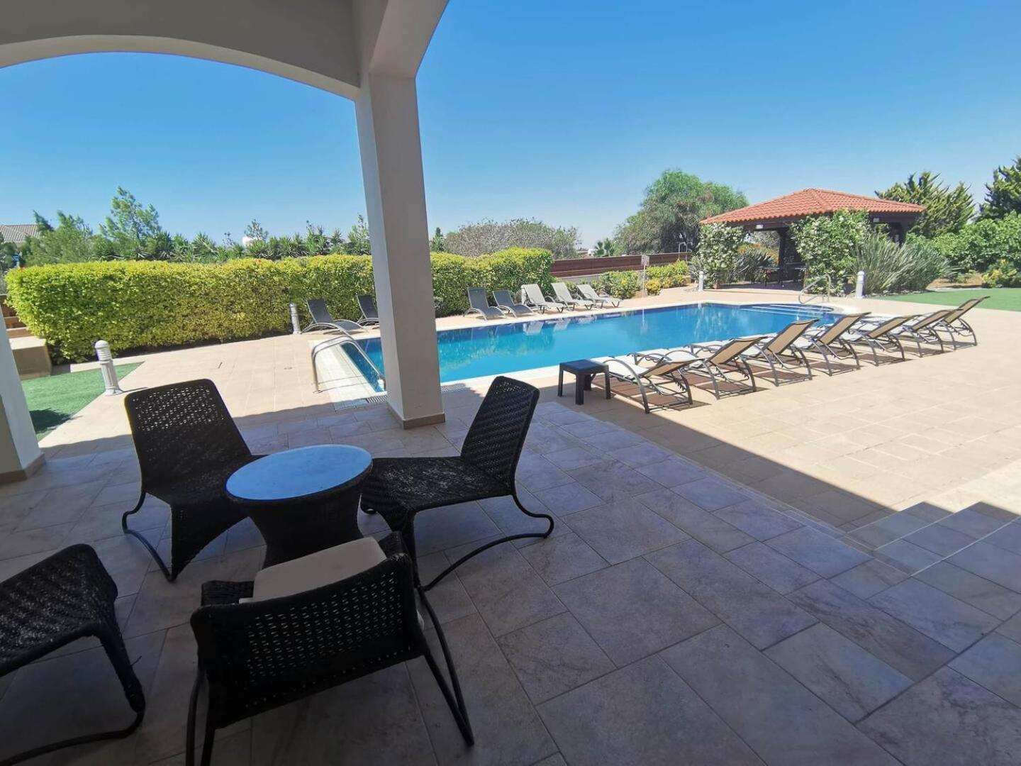 Orchard Blossom Private Villa With Pool Phrenaros Exterior photo